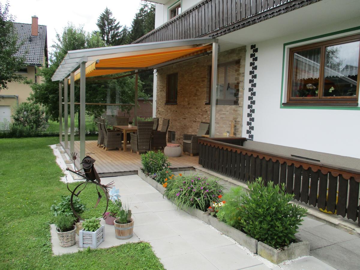 Haus Moser Wörschach エクステリア 写真